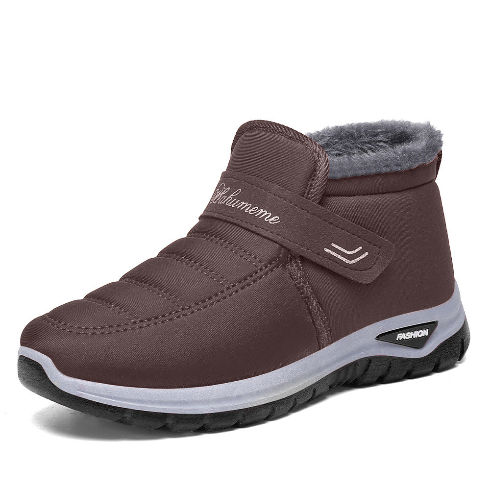 AIRA™ - Women's Fleece-Lined Slip-On Snow Boots